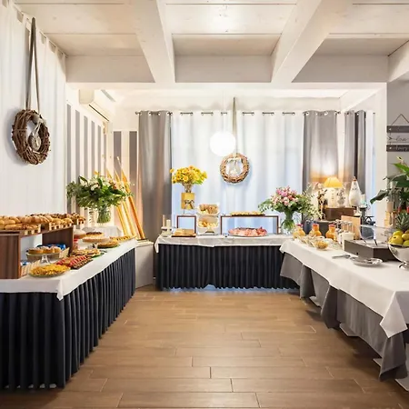 La Pineta Hotell Follonica